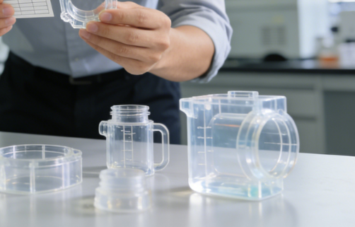 注塑模具首選鴻仁威爾