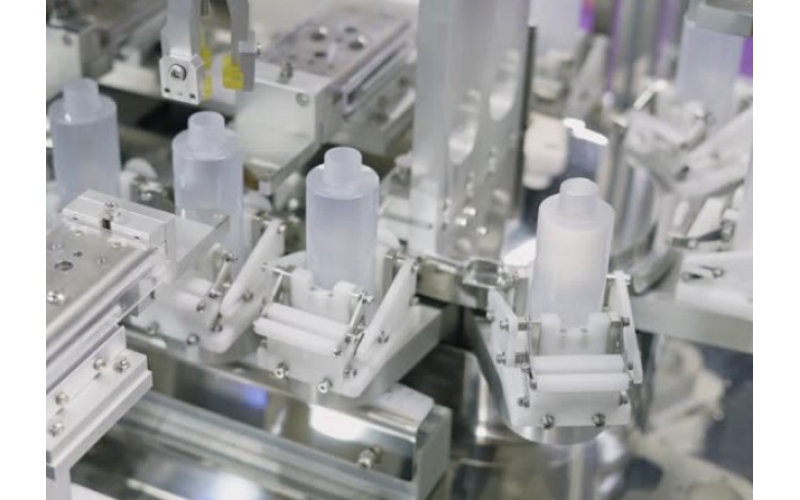 How to set the temperature for precision injection molding