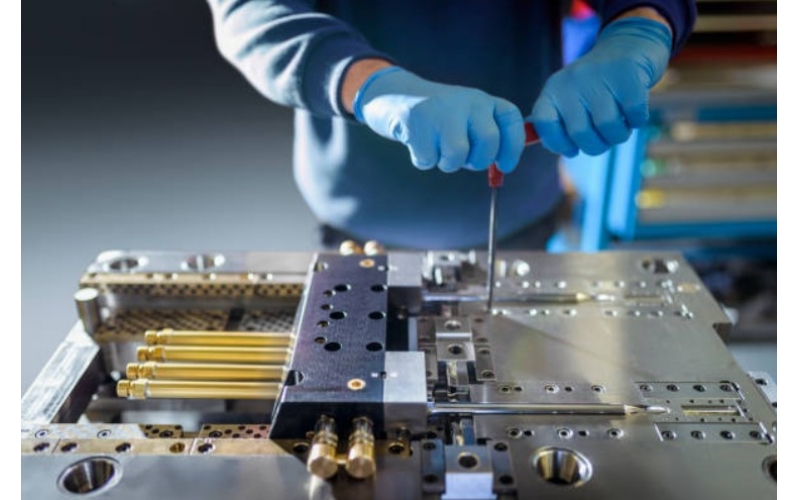 The Application and Challenges of Superalloys in Precision Injection Molds