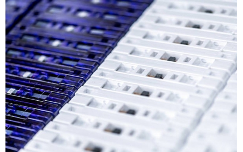 The Application and Development of Precision Injection Molding in the electronics field